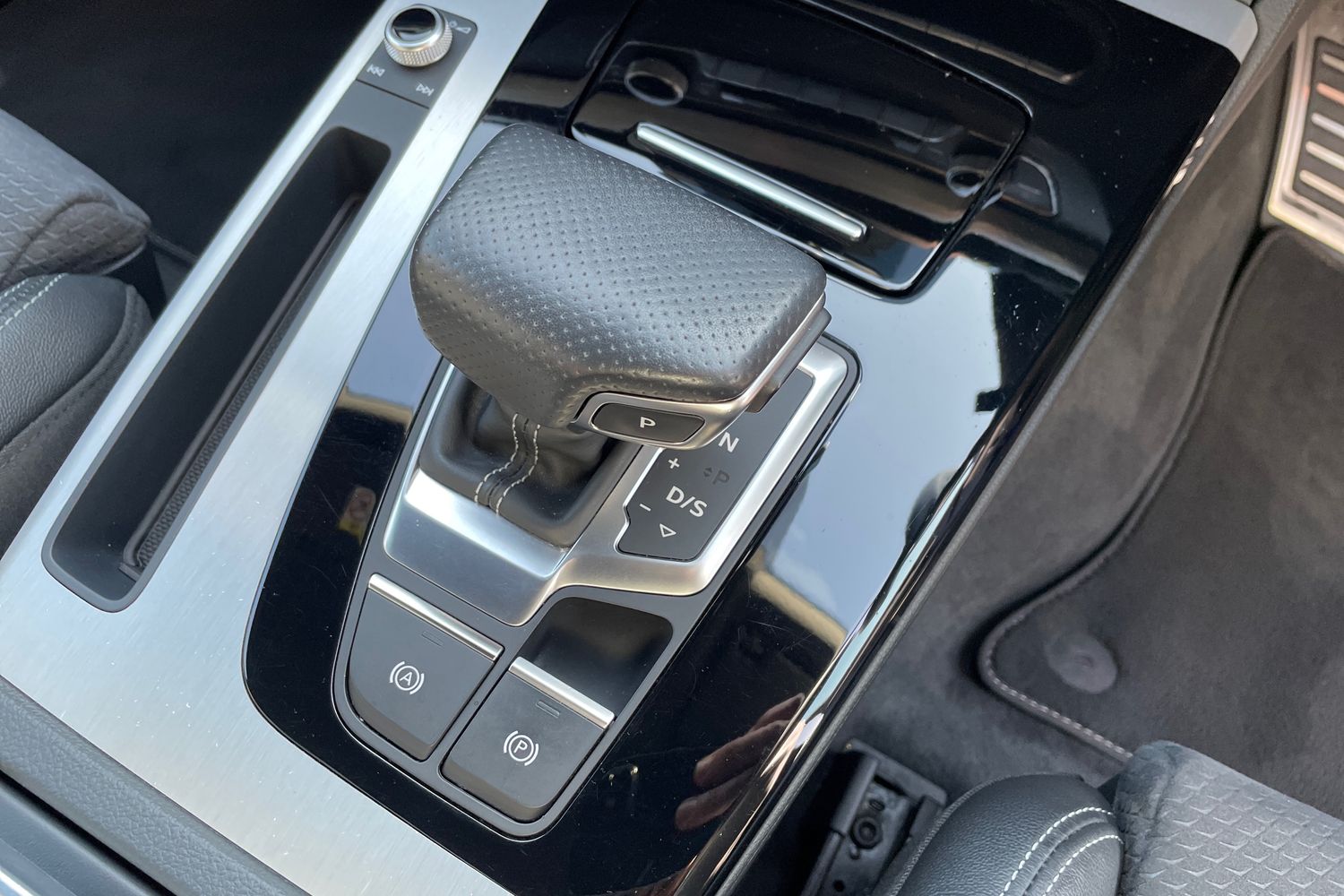 Main listing image - Audi Q5 Sportback