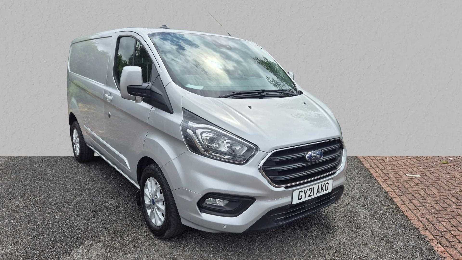 Main listing image - Ford Transit Custom