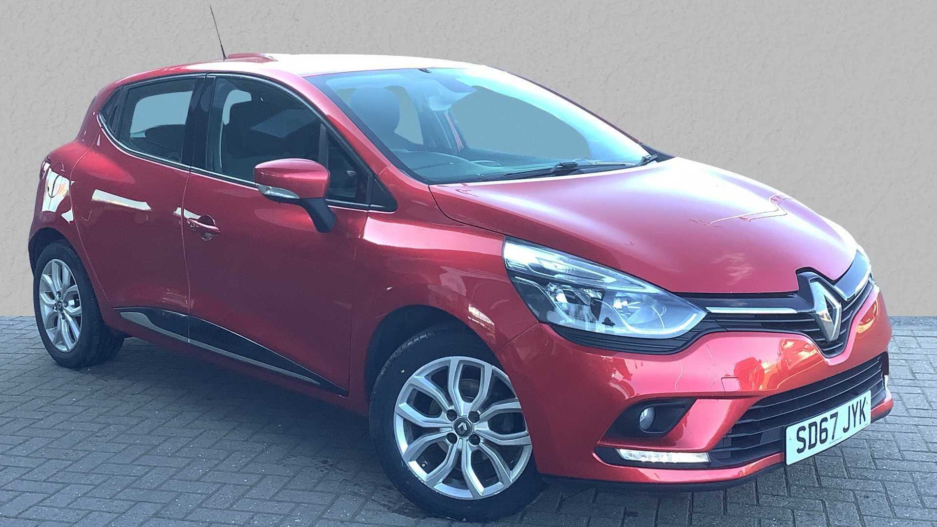 Main listing image - Renault Clio