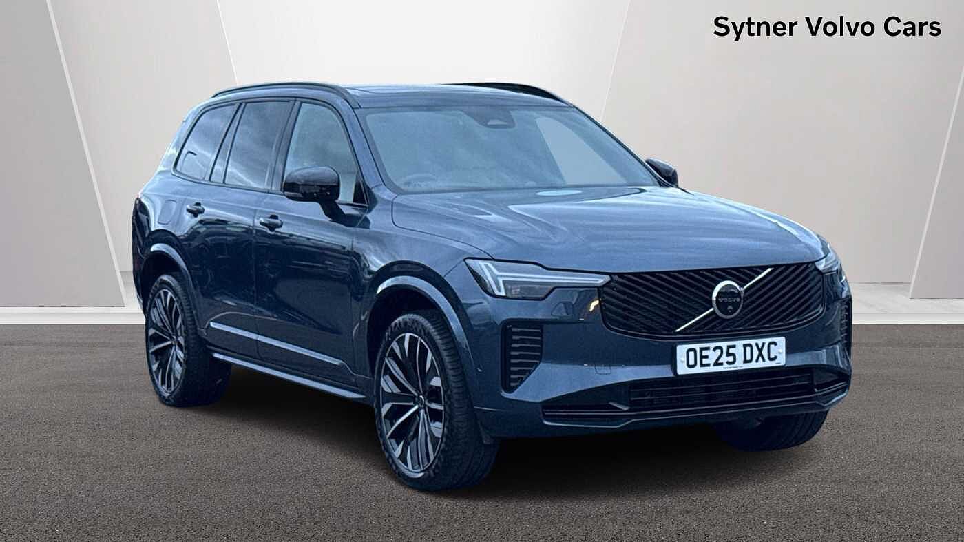 Main listing image - Volvo XC90