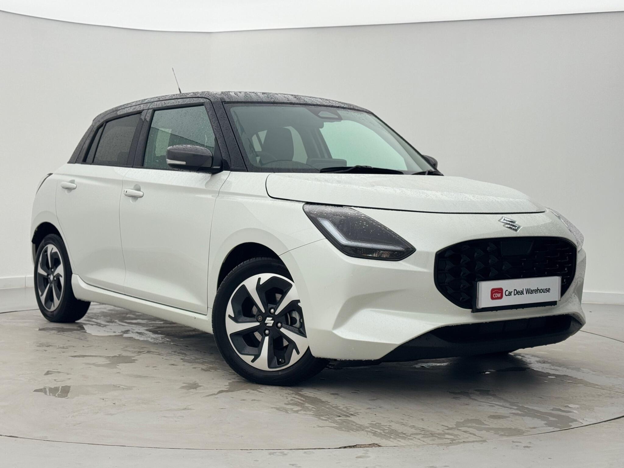 Main listing image - Suzuki Swift