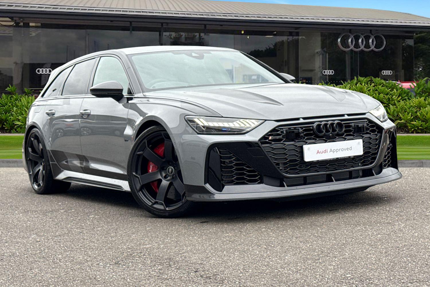 Main listing image - Audi RS6