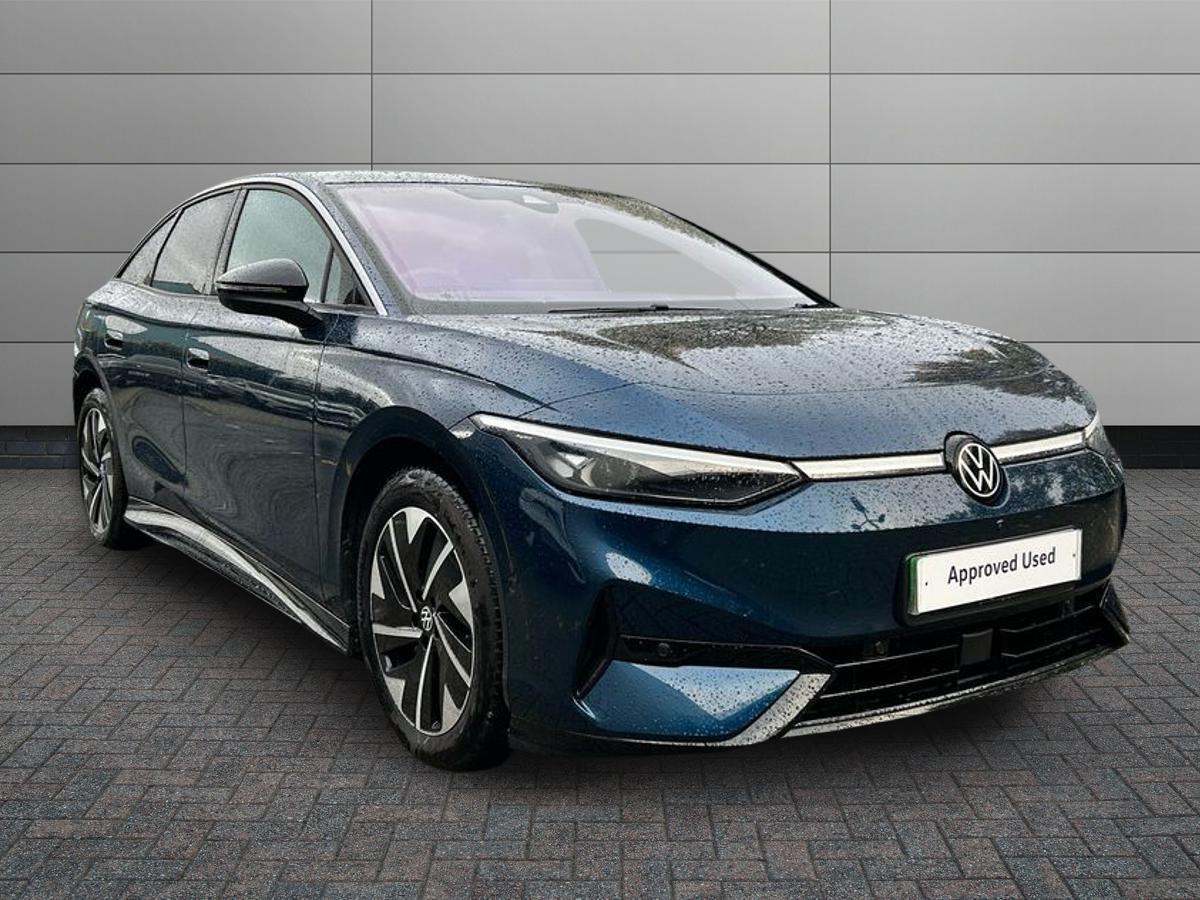 Main listing image - Volkswagen ID.7