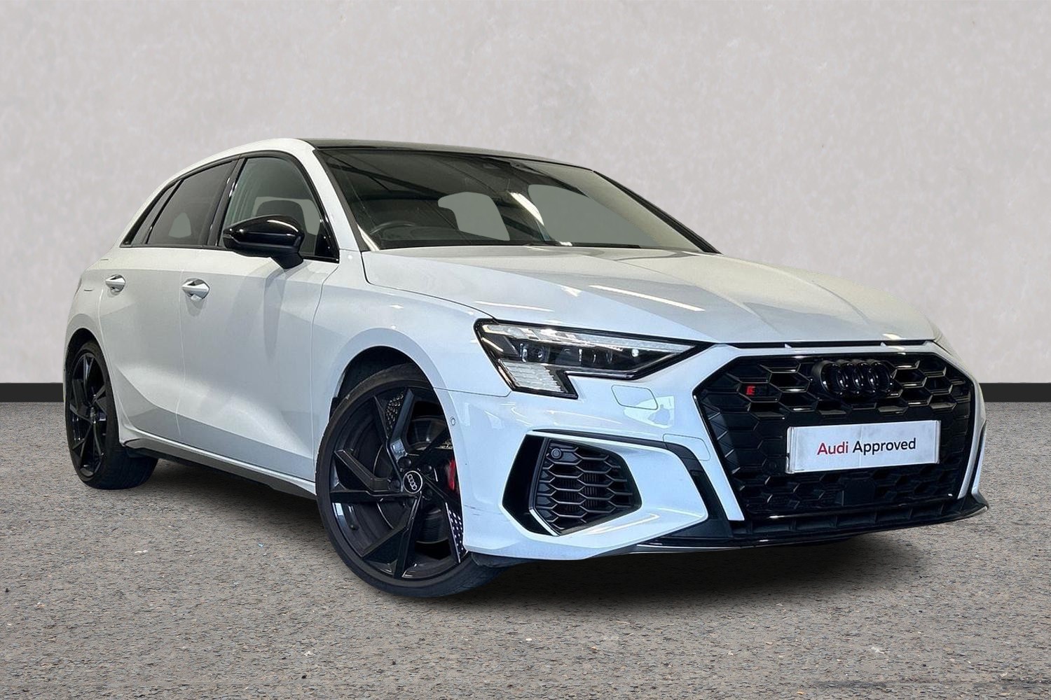 Main listing image - Audi S3