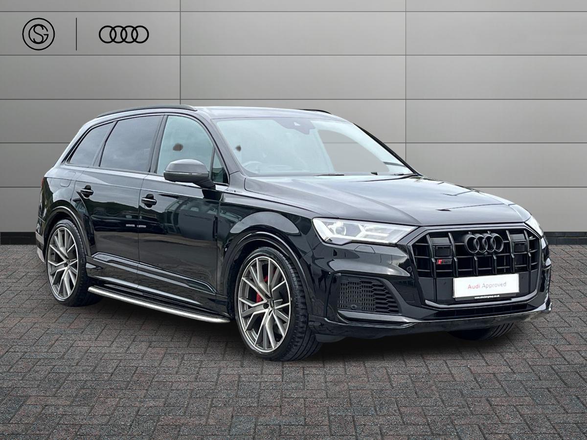 Main listing image - Audi Q7
