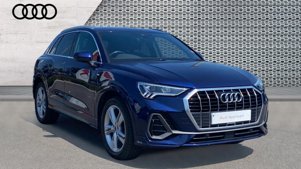 Main listing image - Audi Q3