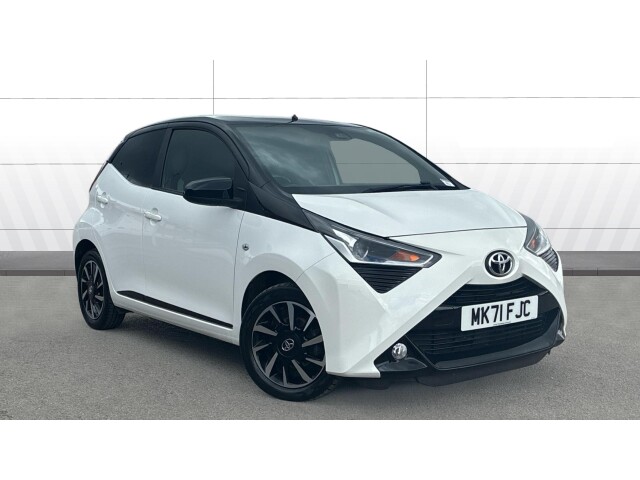 Main listing image - Toyota Aygo