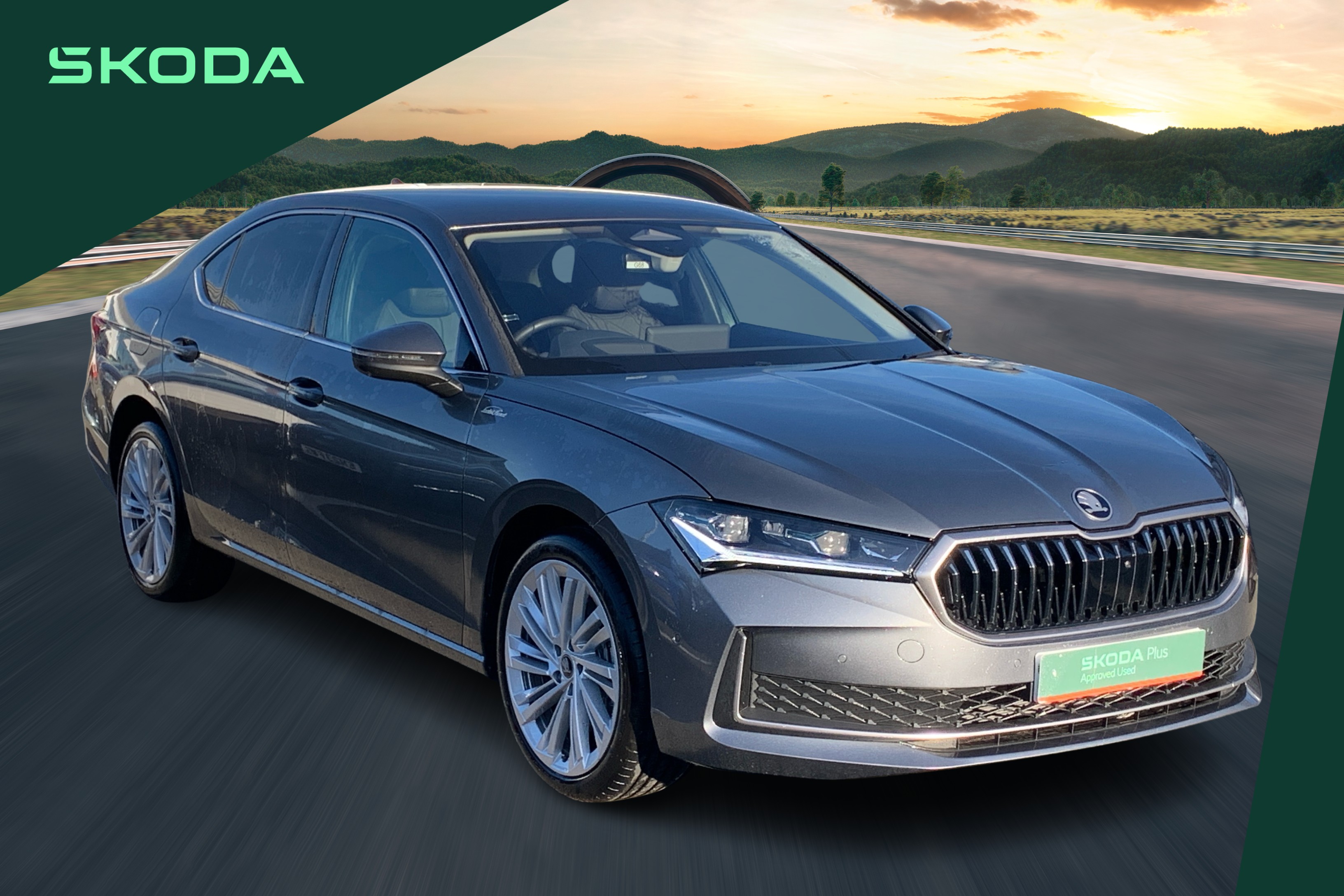 Main listing image - Skoda Superb