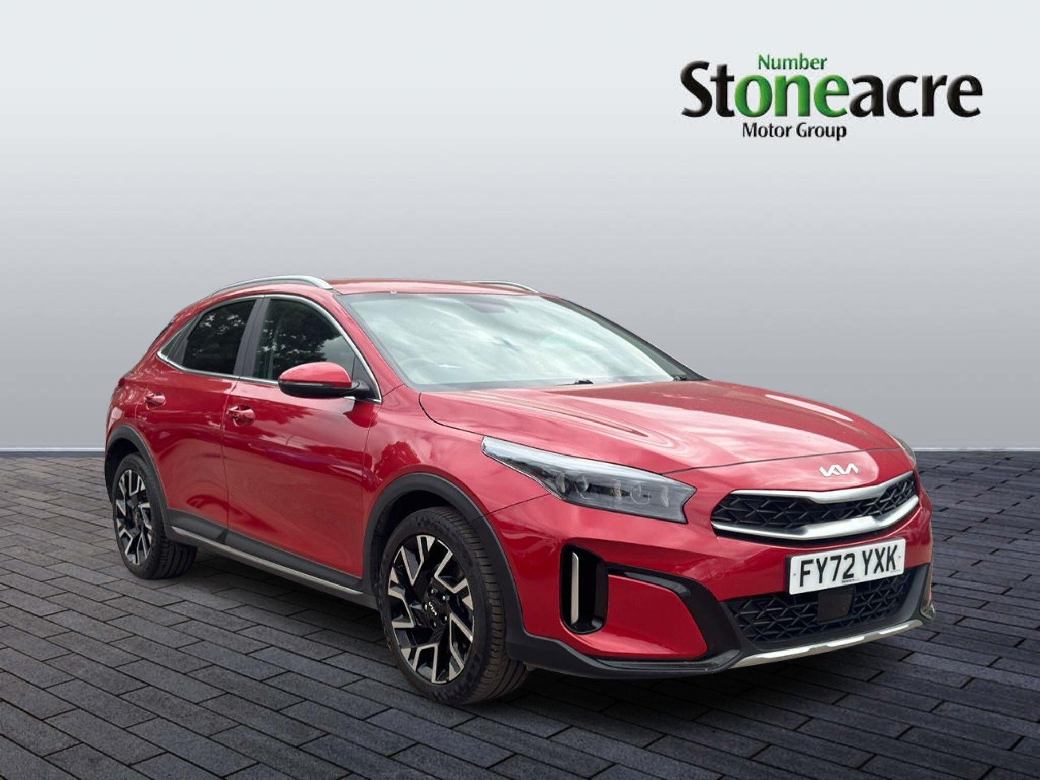 Main listing image - Kia XCeed