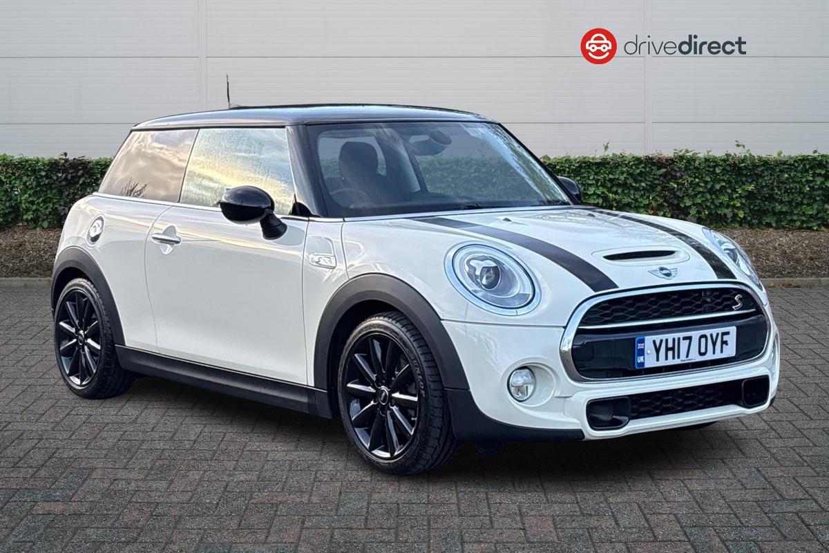 Main listing image - MINI Hatchback