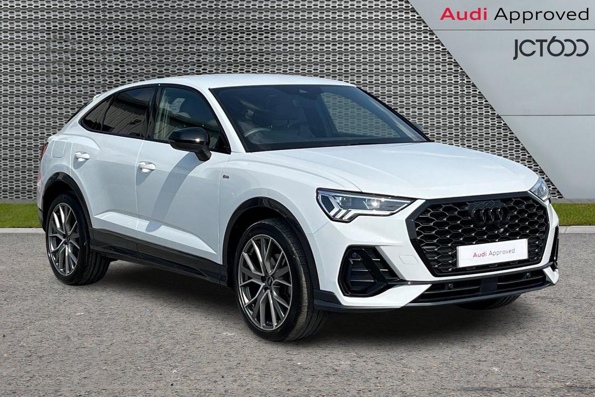 Main listing image - Audi Q3