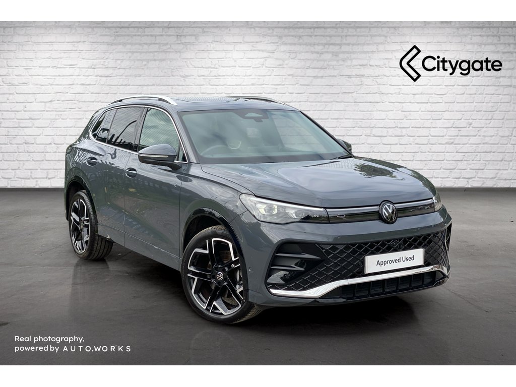 Main listing image - Volkswagen Tiguan