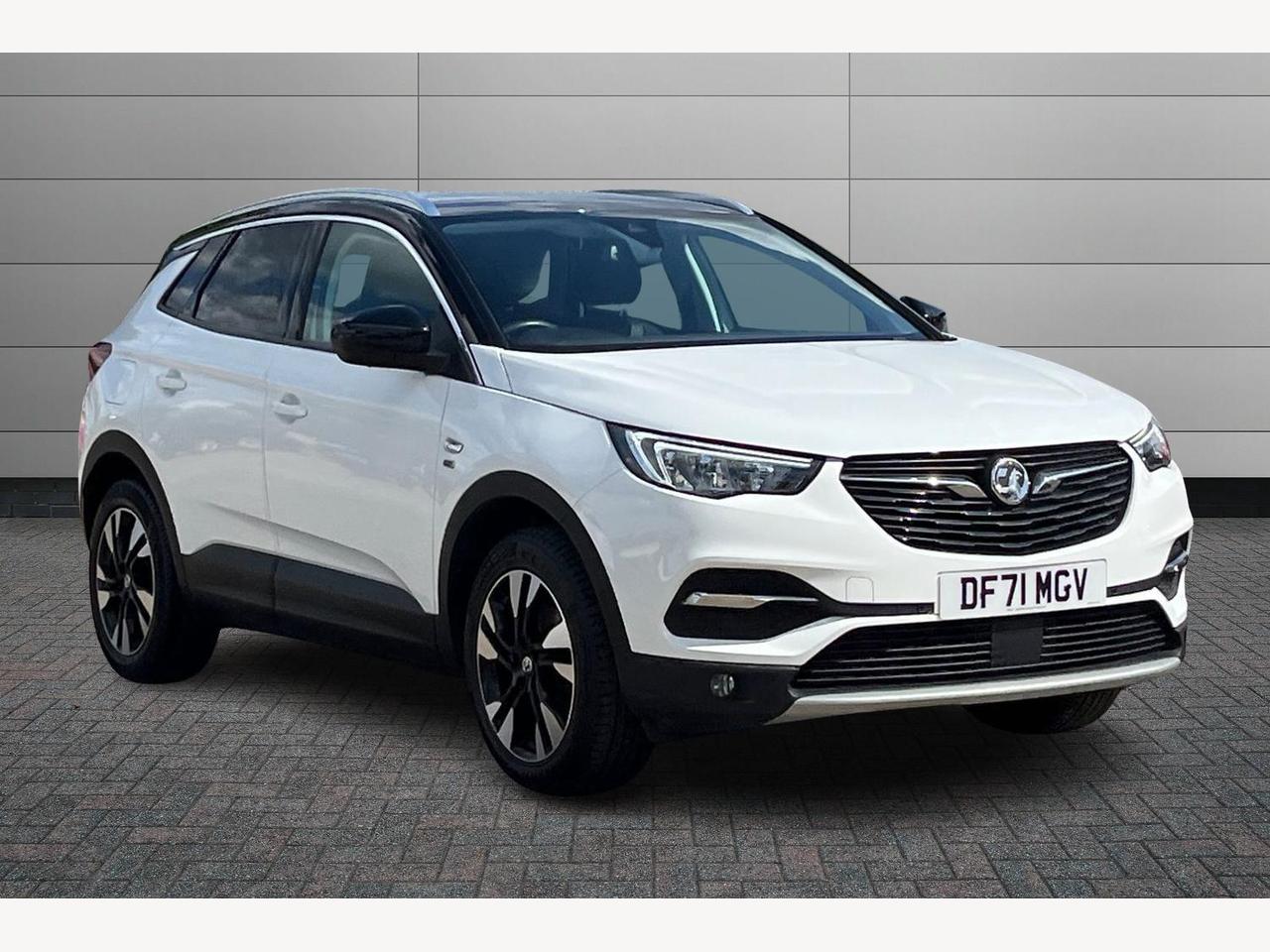 Main listing image - Vauxhall Grandland X