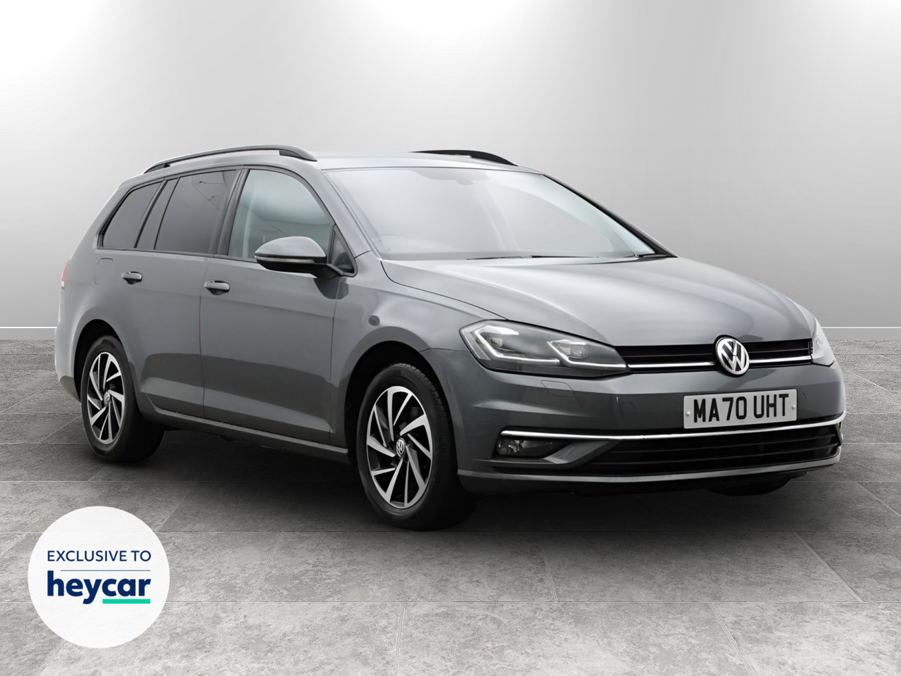 Main listing image - Volkswagen Golf Estate