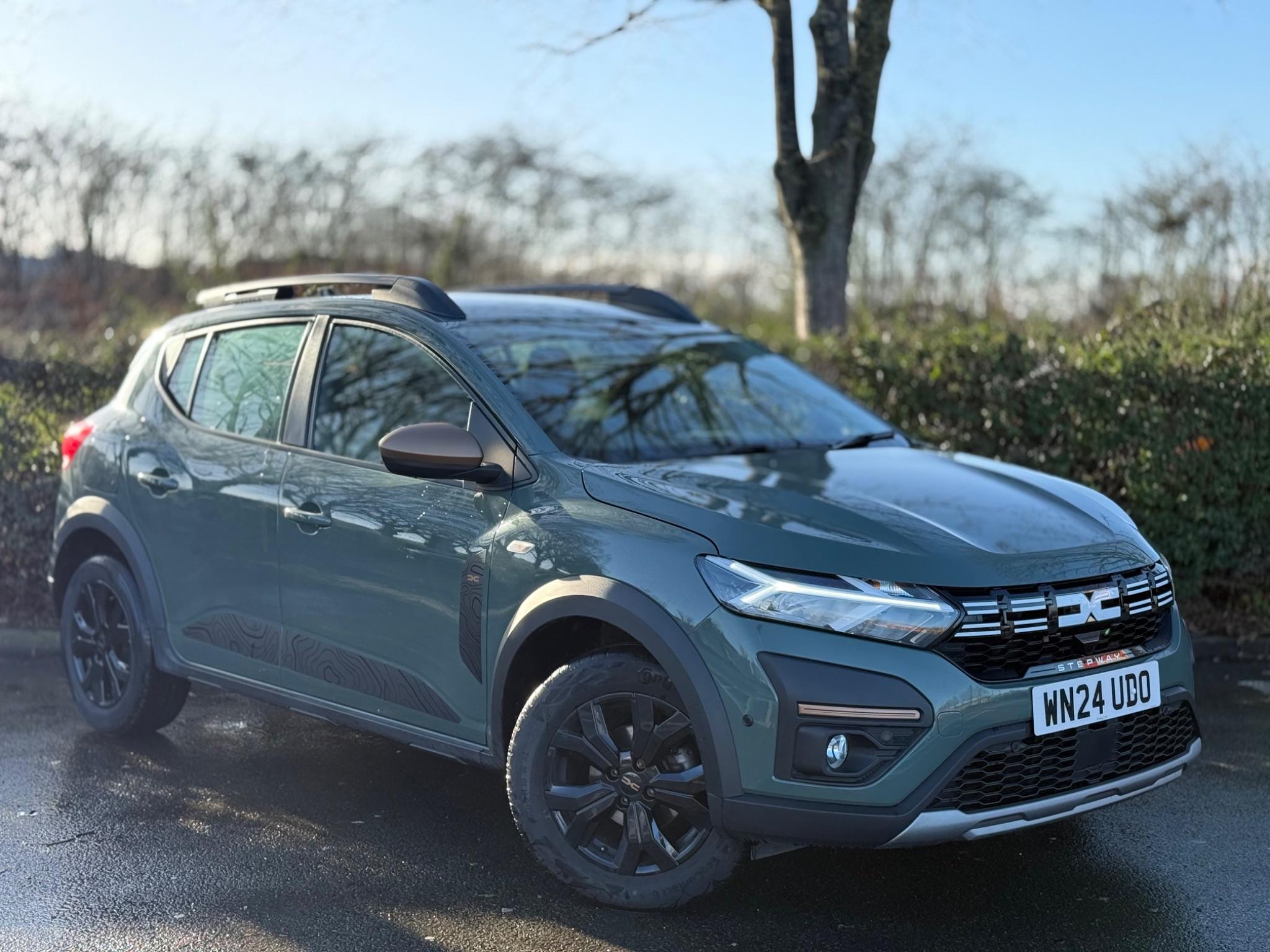 Main listing image - Dacia Sandero Stepway