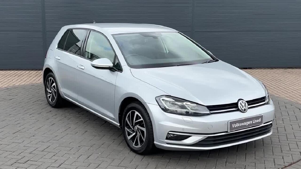 Main listing image - Volkswagen Golf
