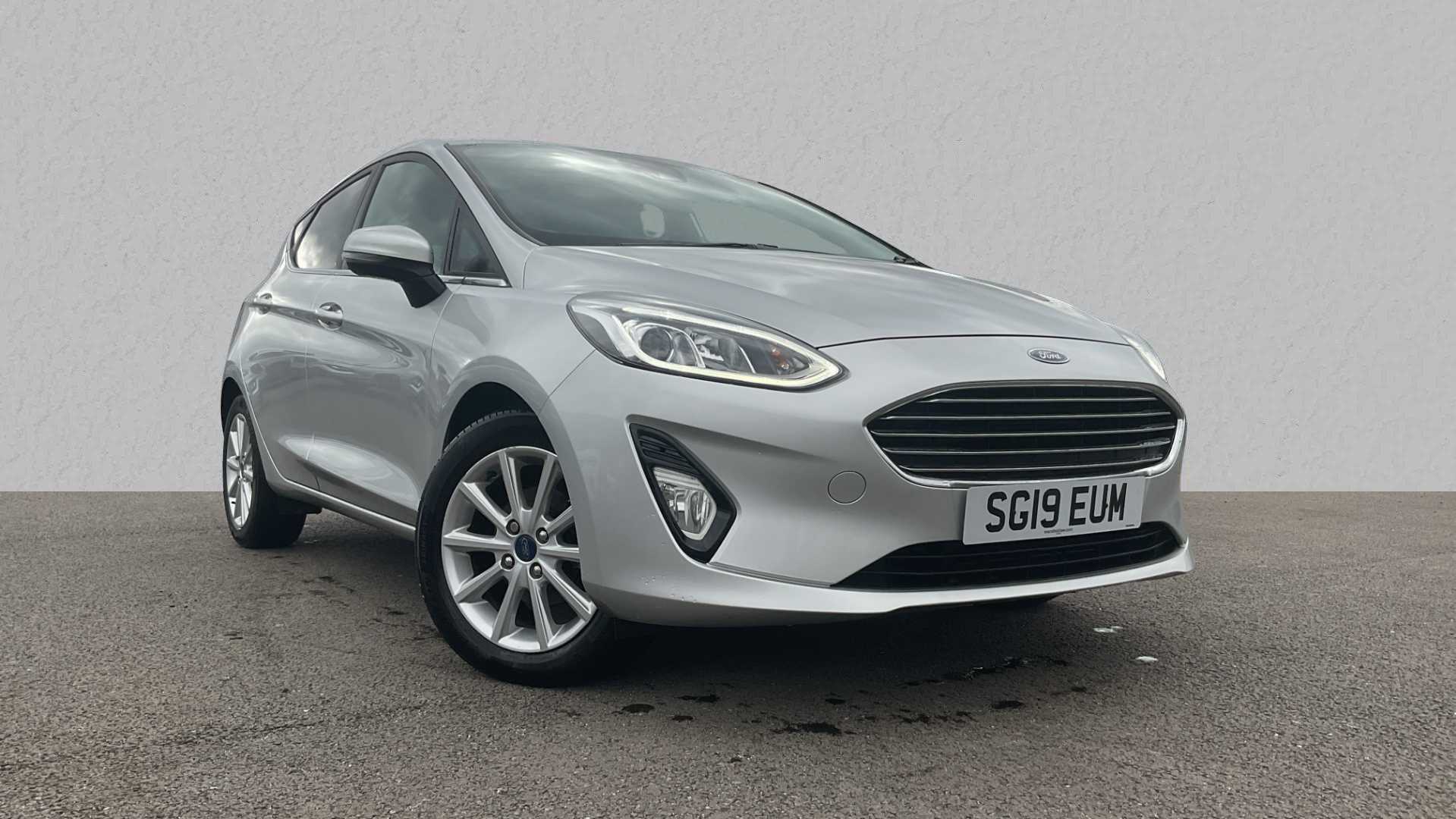 Main listing image - Ford Fiesta