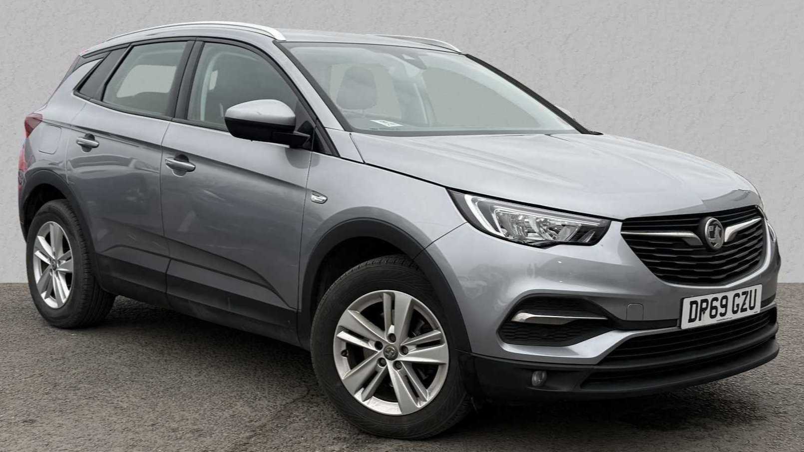 Main listing image - Vauxhall Grandland X