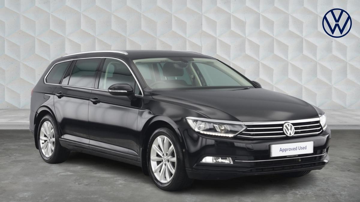 Main listing image - Volkswagen Passat Estate