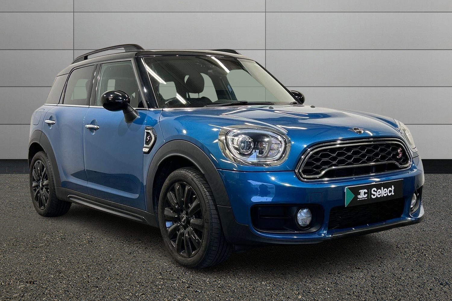 Main listing image - MINI Countryman