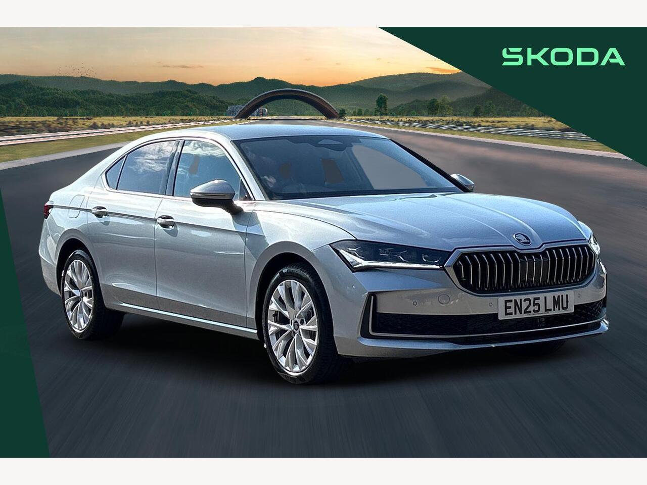 Main listing image - Skoda Superb