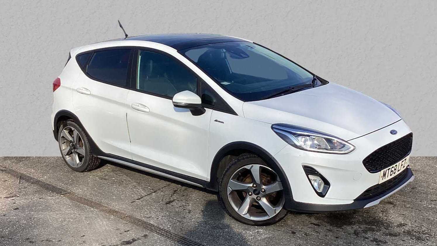 Main listing image - Ford Fiesta Active