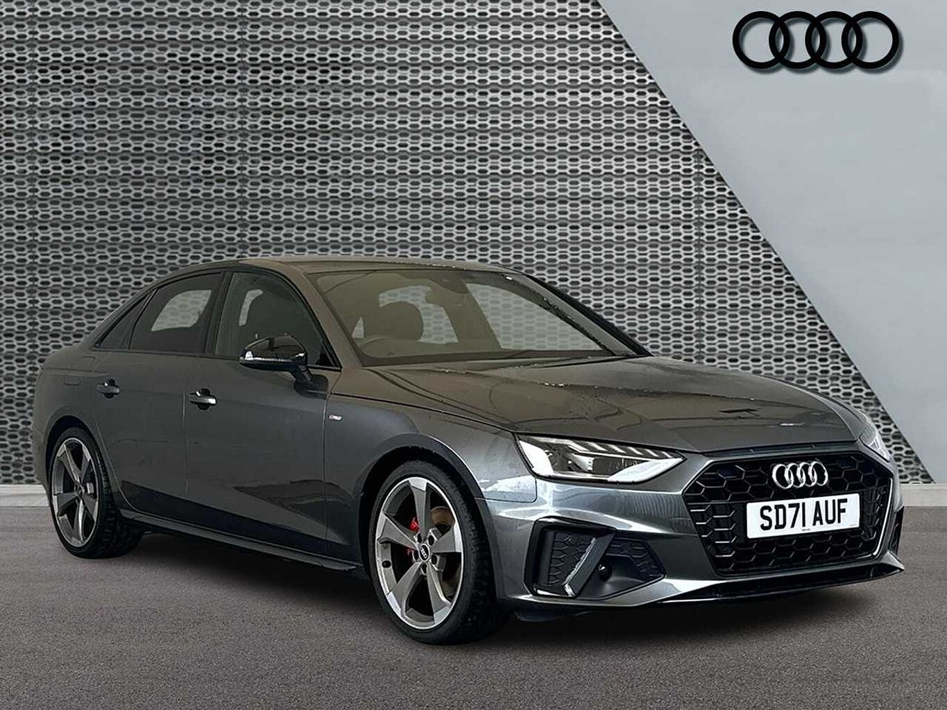 Main listing image - Audi A4