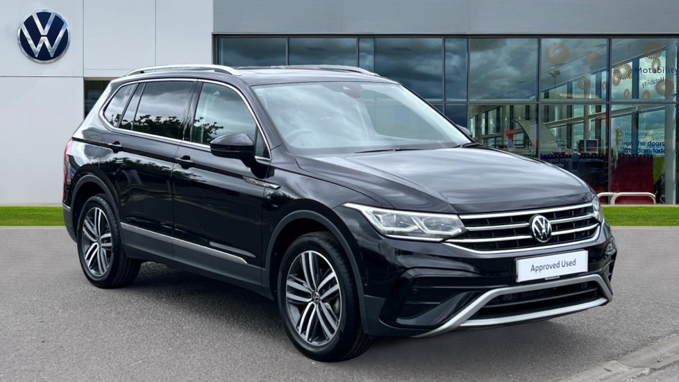Main listing image - Volkswagen Tiguan Allspace