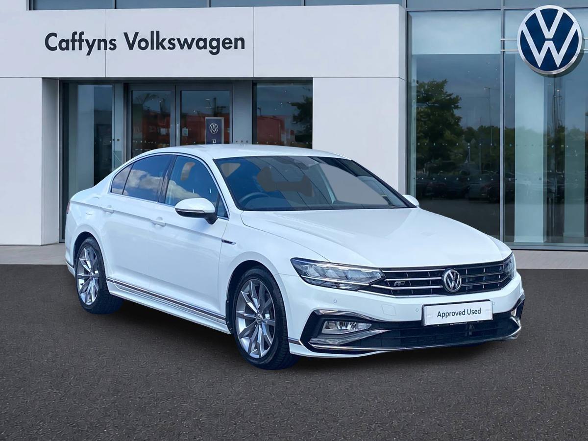 Main listing image - Volkswagen Passat