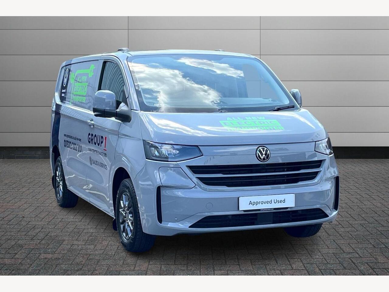 Main listing image - Volkswagen Transporter