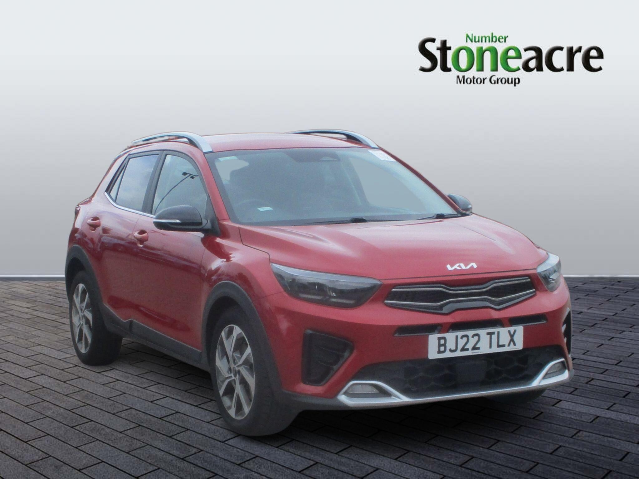 Main listing image - Kia Stonic