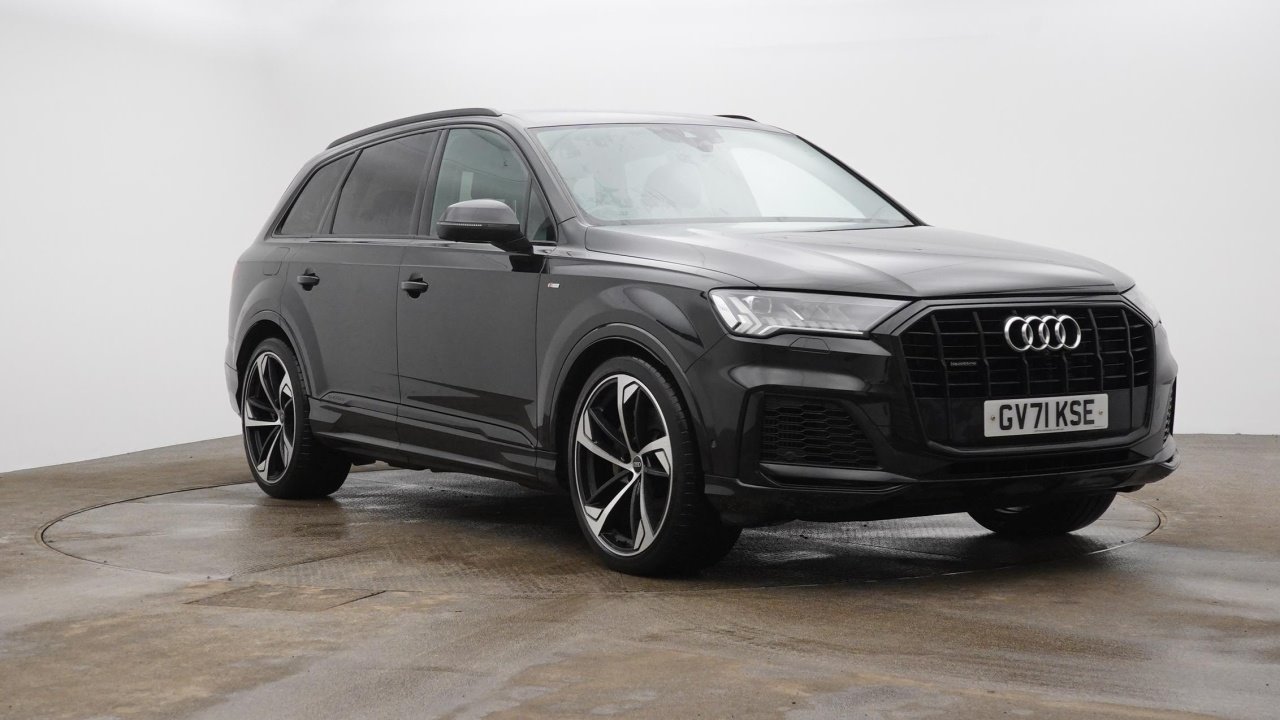 Main listing image - Audi Q7