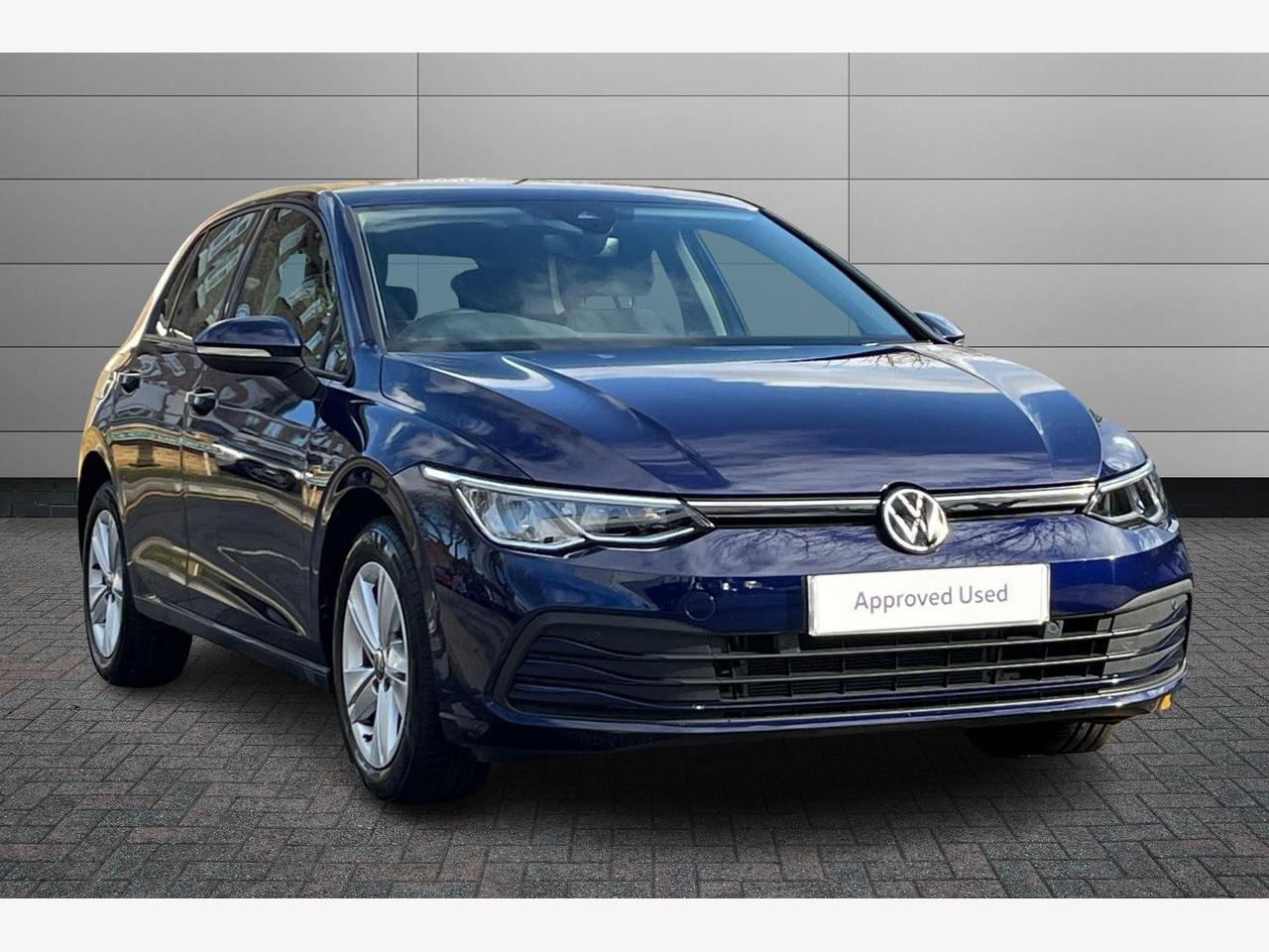 Main listing image - Volkswagen Golf