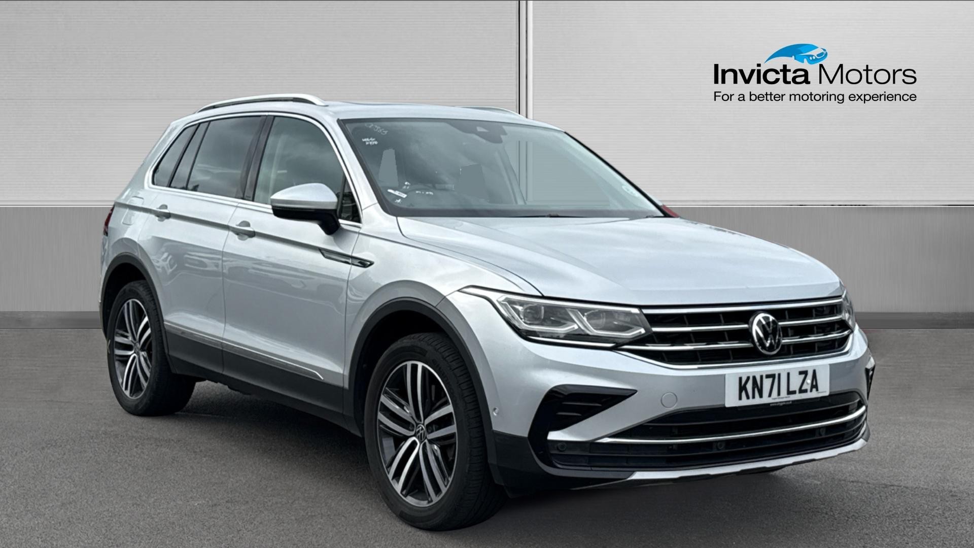 Main listing image - Volkswagen Tiguan