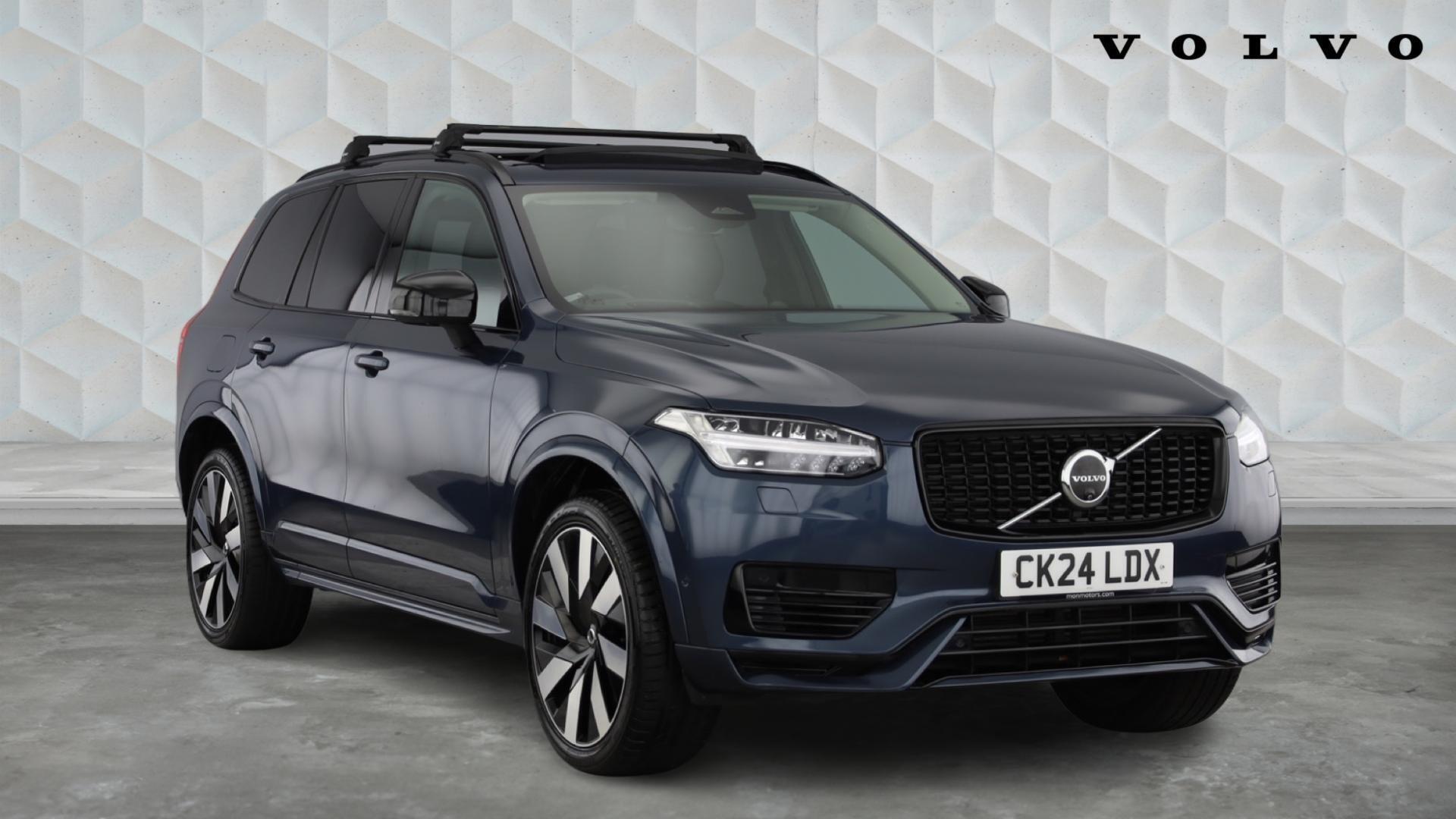 Main listing image - Volvo XC90