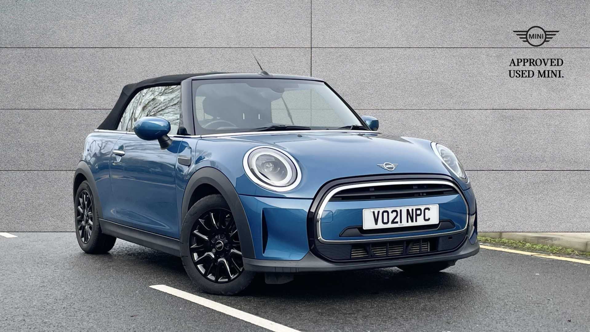 Main listing image - MINI Convertible