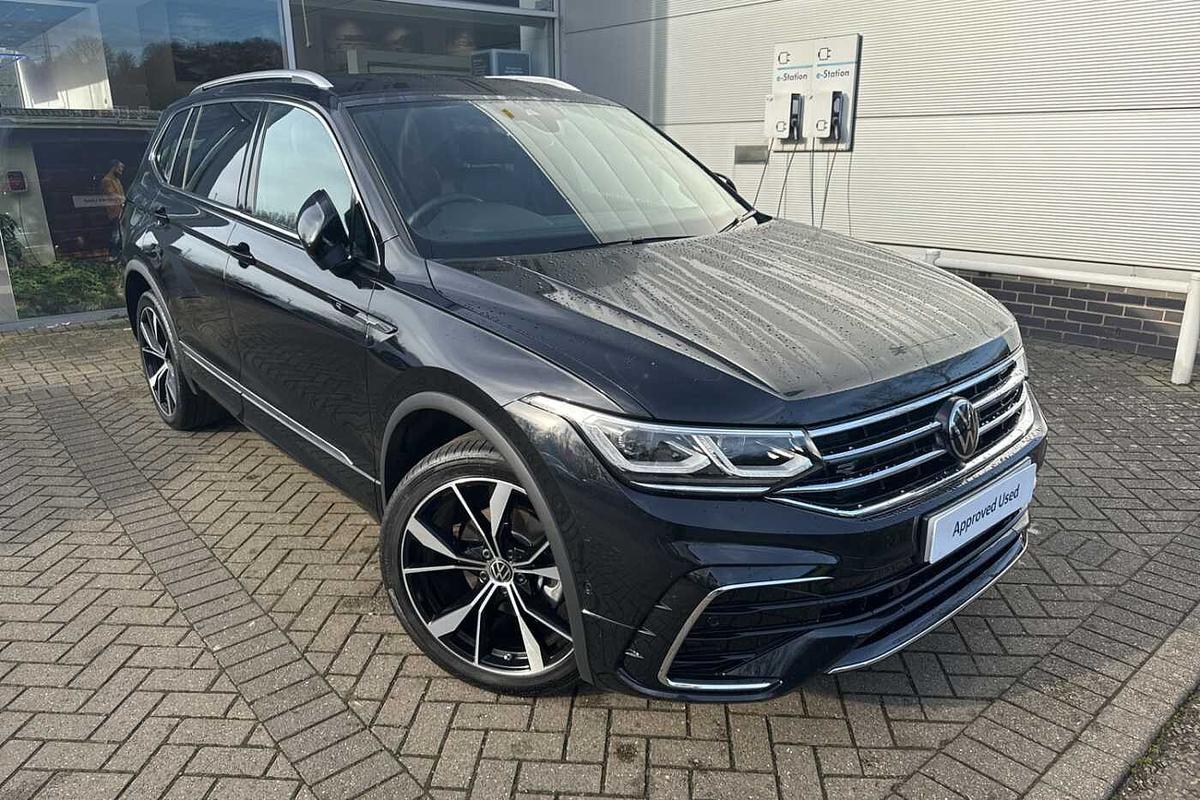 Main listing image - Volkswagen Tiguan Allspace