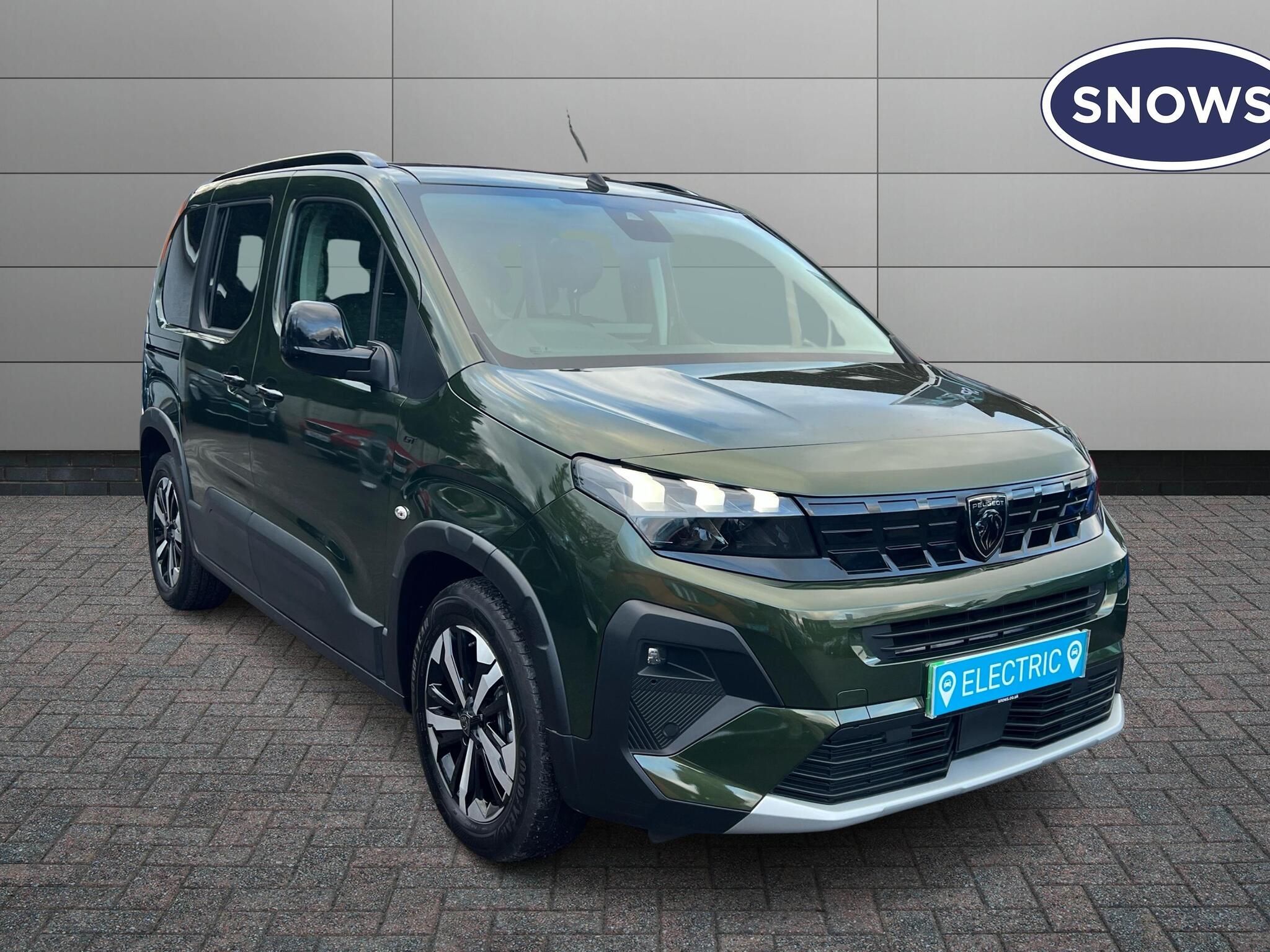 Main listing image - Peugeot Rifter