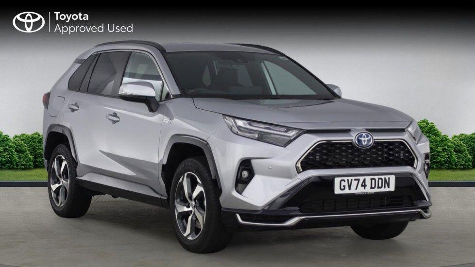 Main listing image - Toyota RAV4