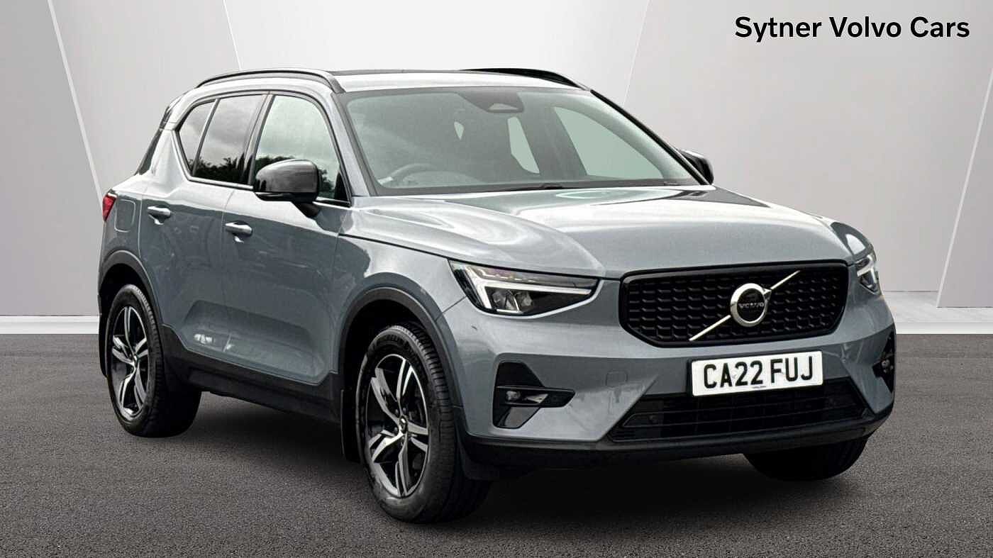 Main listing image - Volvo XC40