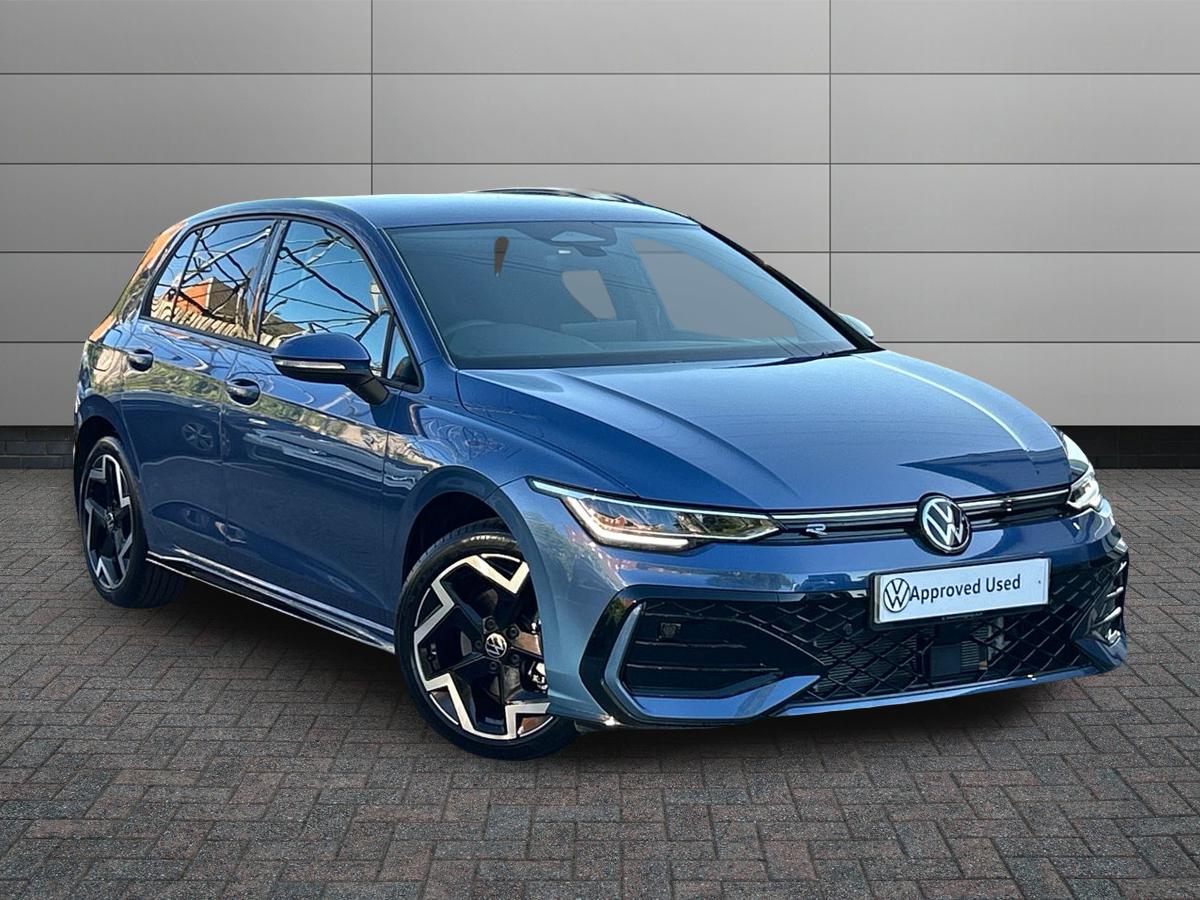 Main listing image - Volkswagen Golf