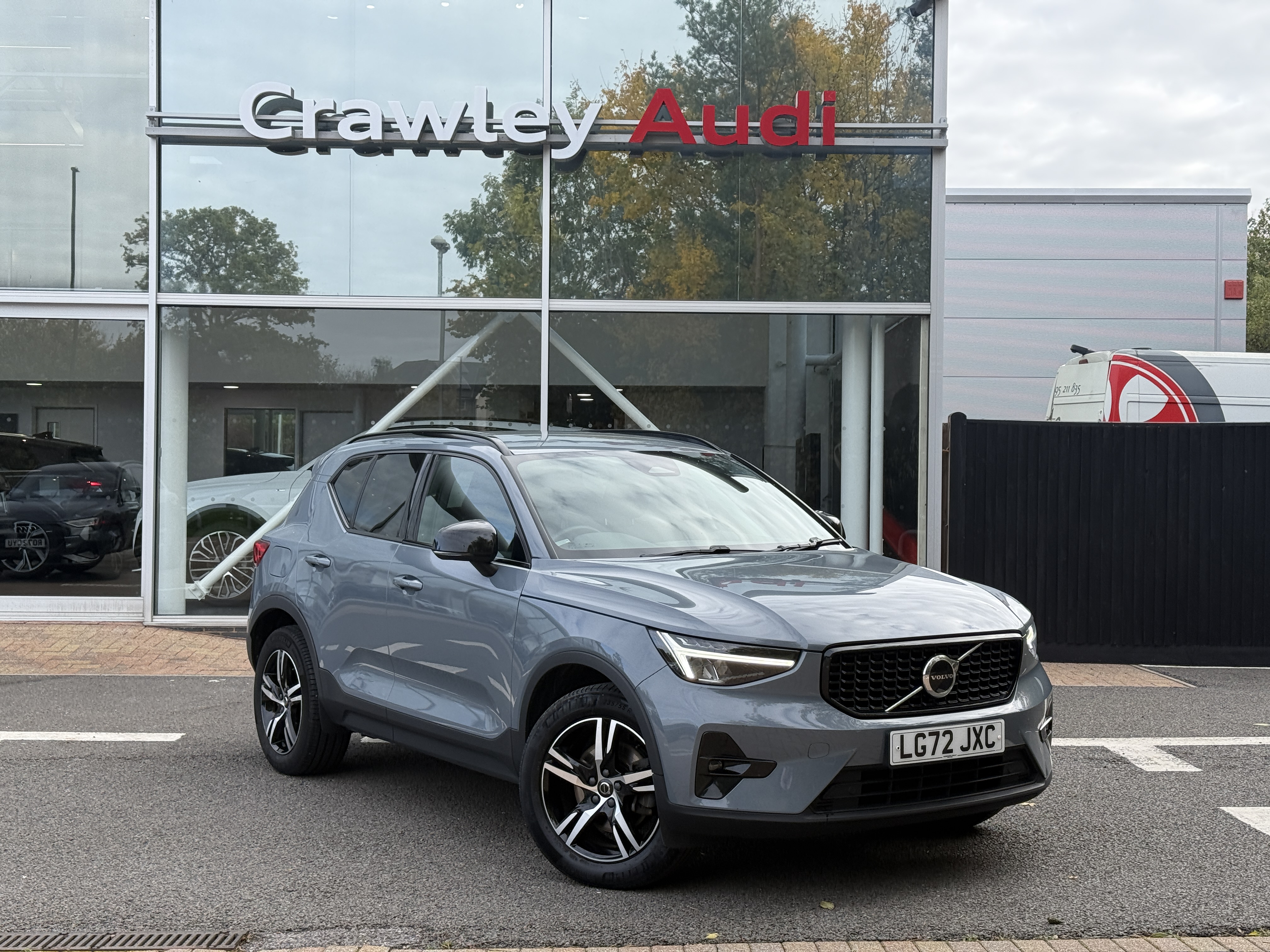Main listing image - Volvo XC40