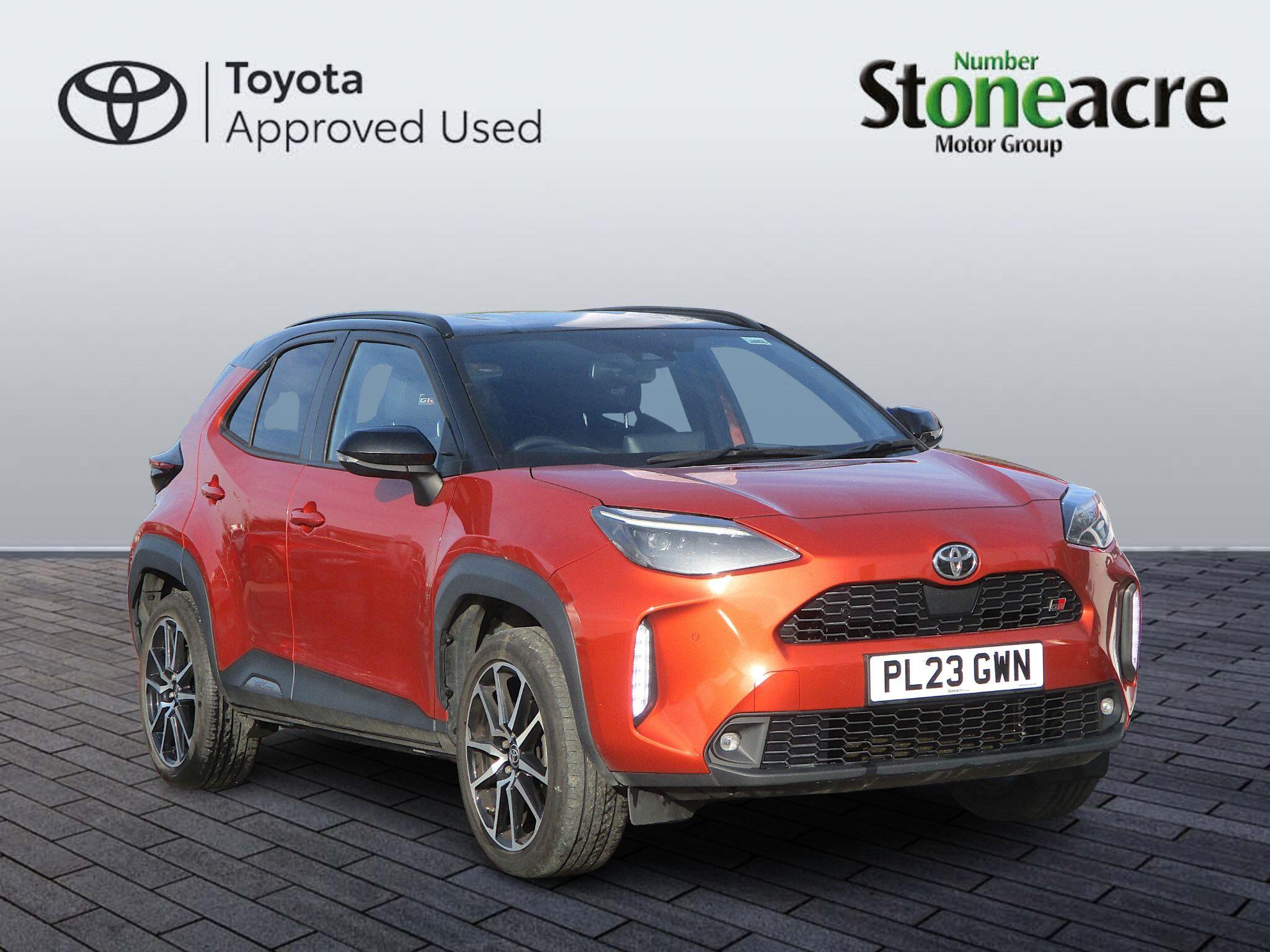 Main listing image - Toyota Yaris Cross