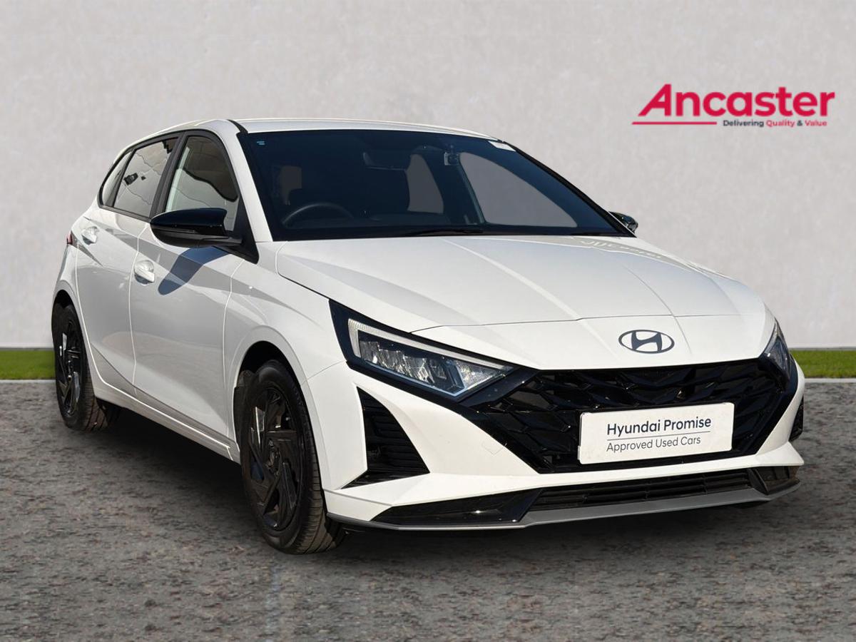 Main listing image - Hyundai i20