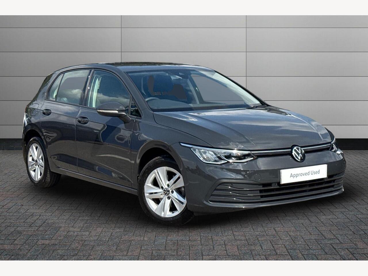 Main listing image - Volkswagen Golf