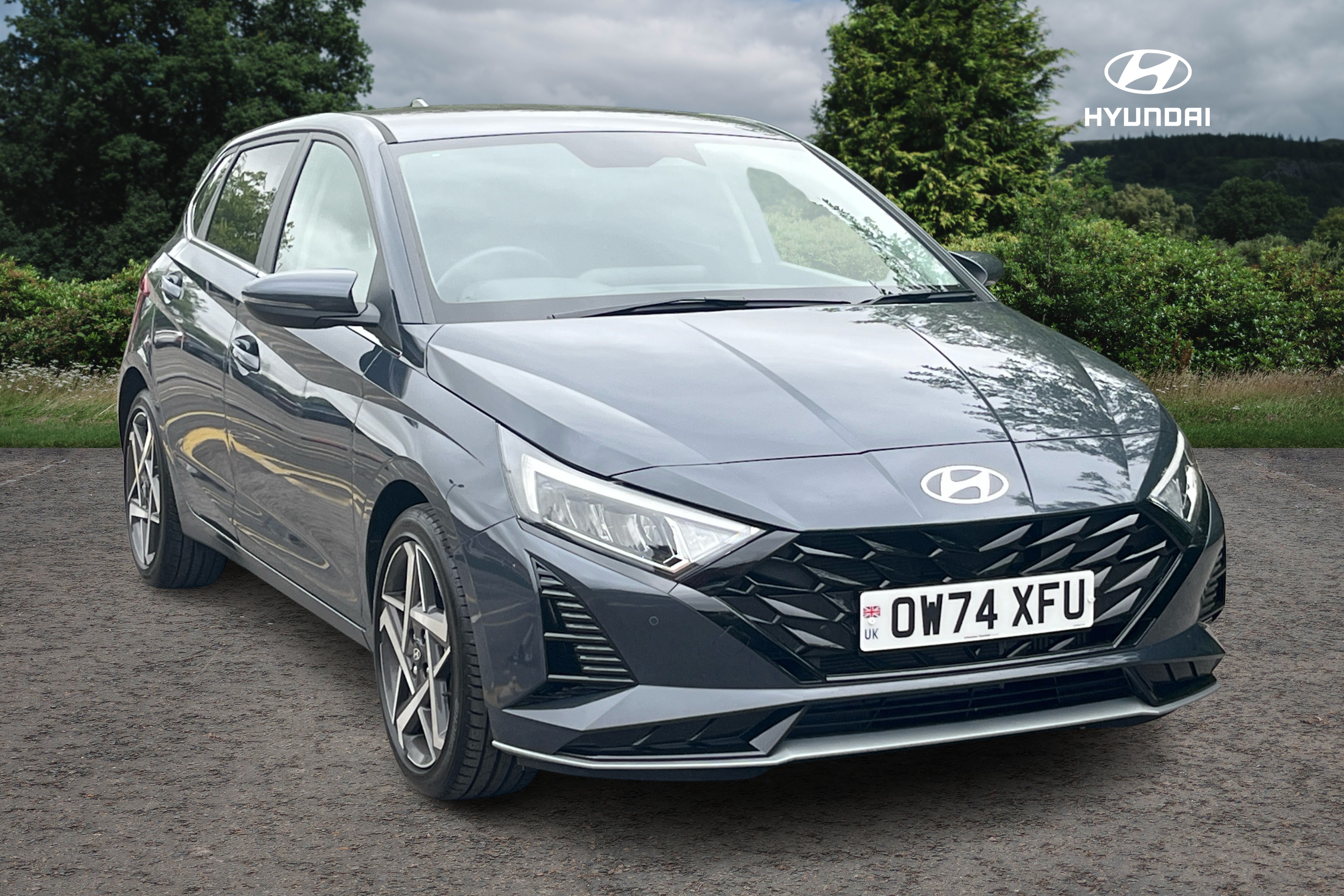 Main listing image - Hyundai i20