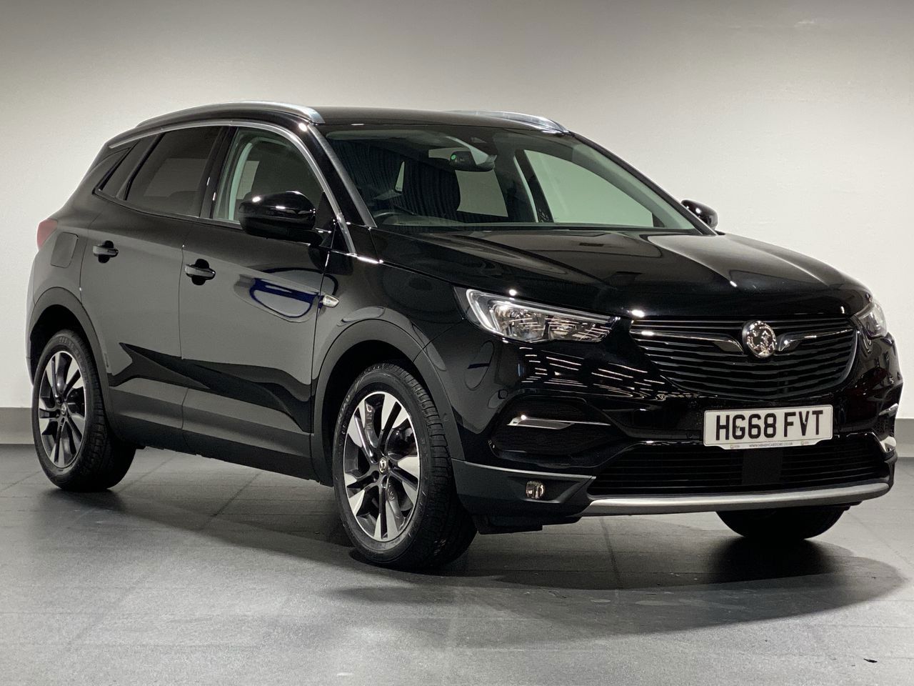 Main listing image - Vauxhall Grandland X