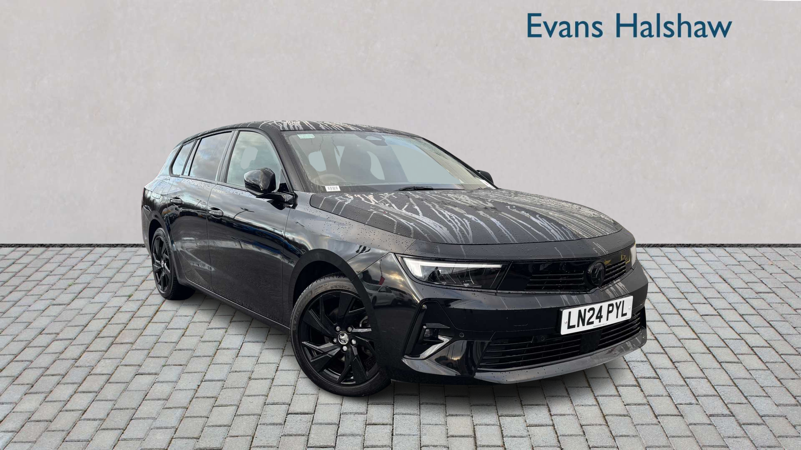 Main listing image - Vauxhall Astra Sports Tourer