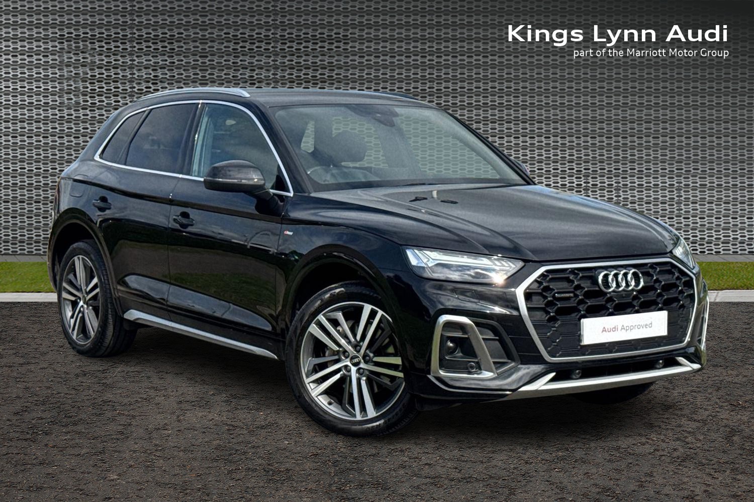 Main listing image - Audi Q5