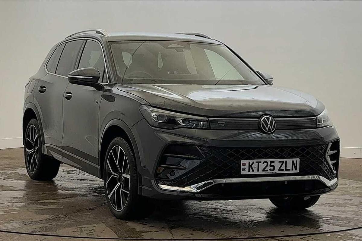 Main listing image - Volkswagen Tiguan